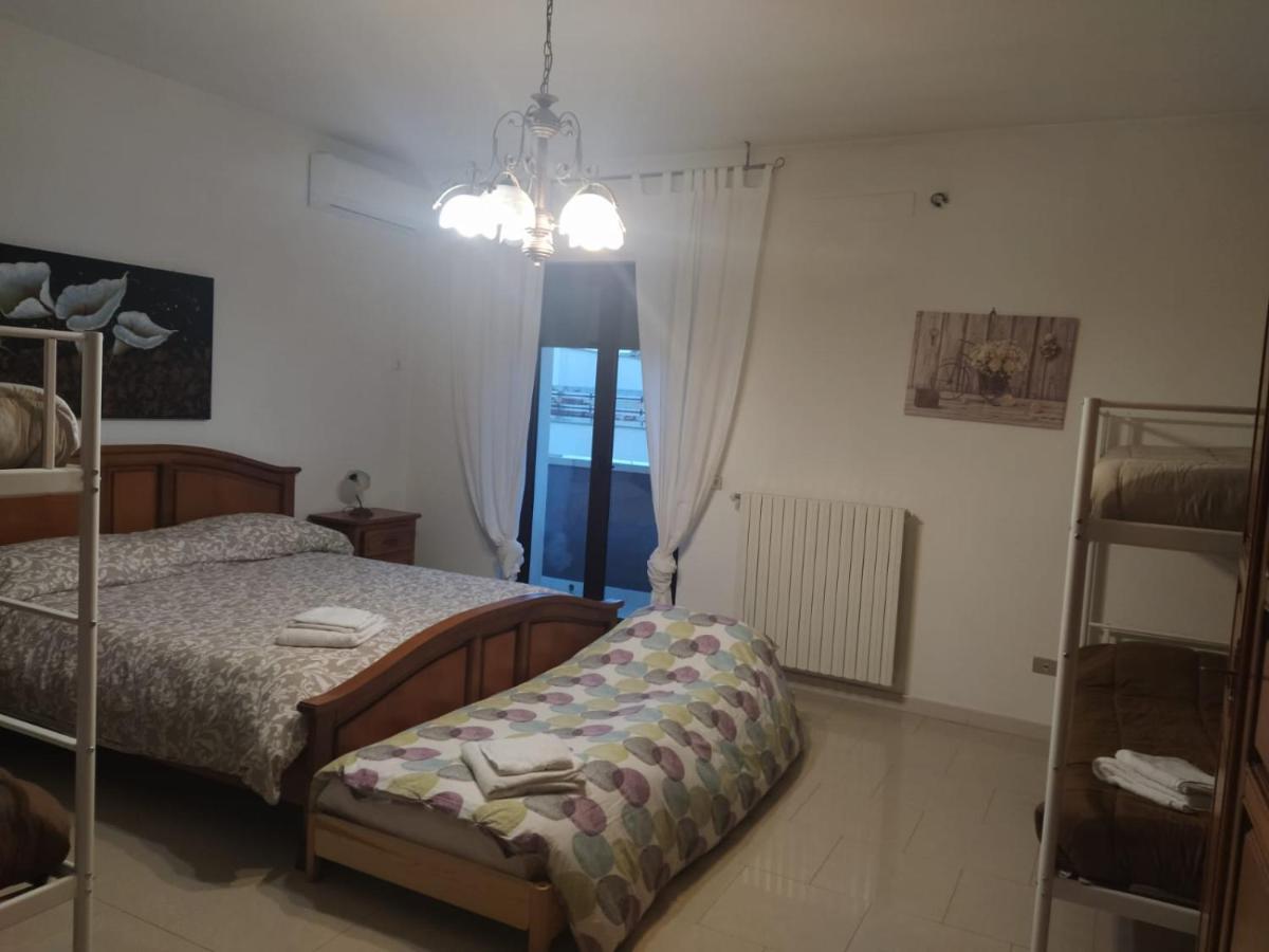 "La Casa Di Mariagrazia" Rooms Con Cucina Condivisa E Terrazza Sammichele Di Bari ภายนอก รูปภาพ
