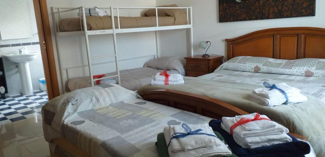 "La Casa Di Mariagrazia" Rooms Con Cucina Condivisa E Terrazza Sammichele Di Bari ภายนอก รูปภาพ
